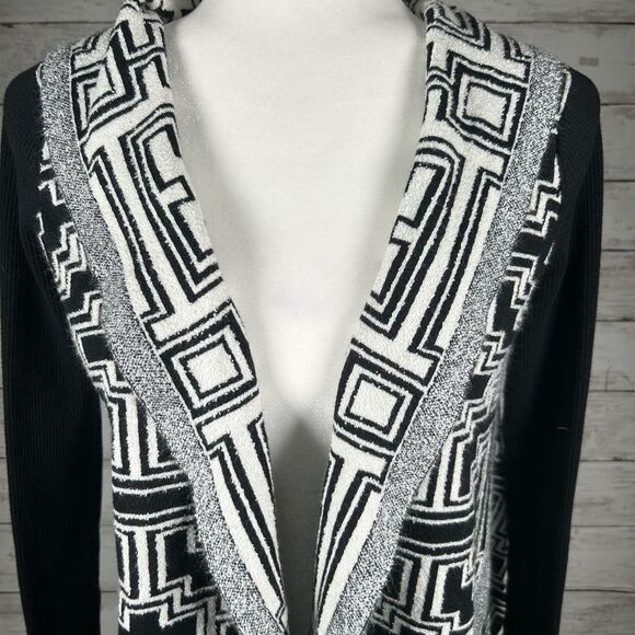 Sharon Young Hi-Low Loose Wrap Geometric Knit Cardigan Sweater M - Picture 5 of 9